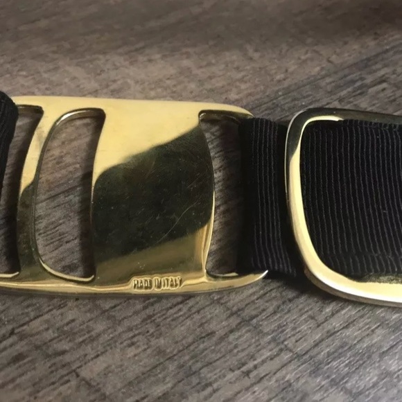 🔴sold🔴 Salvatore Ferragamo Black and Gold Belt - Picture 3 of 8